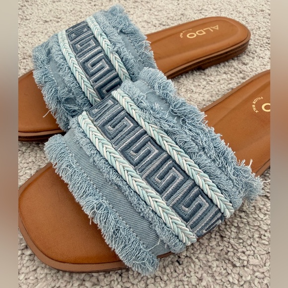 brandnew ALDO Light Blue Braided Frayed Strap Slide Sandals - Picture 2 of 5